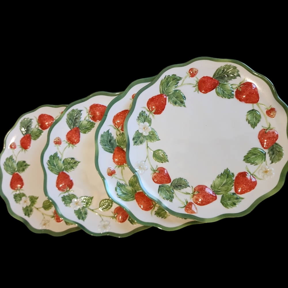 Strawberry Floral Dessert Melamine S/ 4 Plates Raised berries 6.5